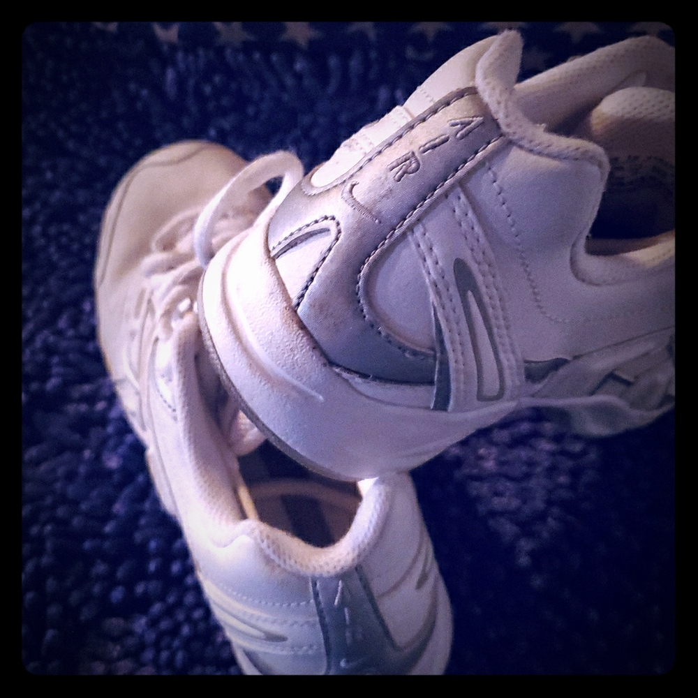 Nike air max walking shoes